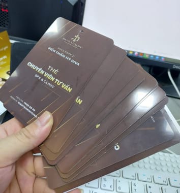 In thẻ nhân viên Bình Dương